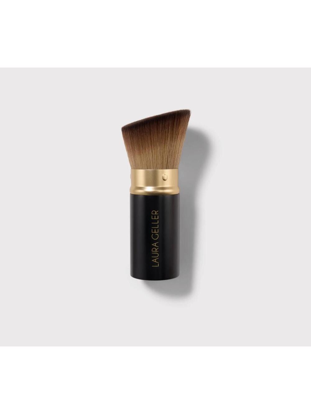 Kabuki Brush | Flawless Blend | Travel Ready